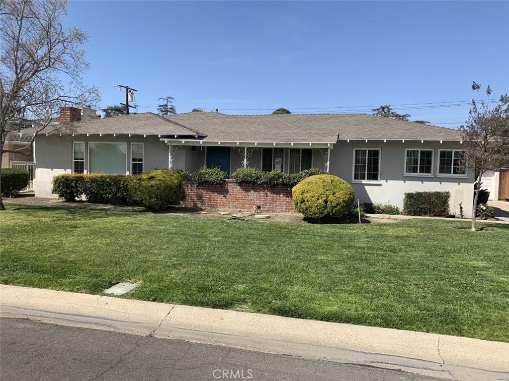 823 W Jade Way