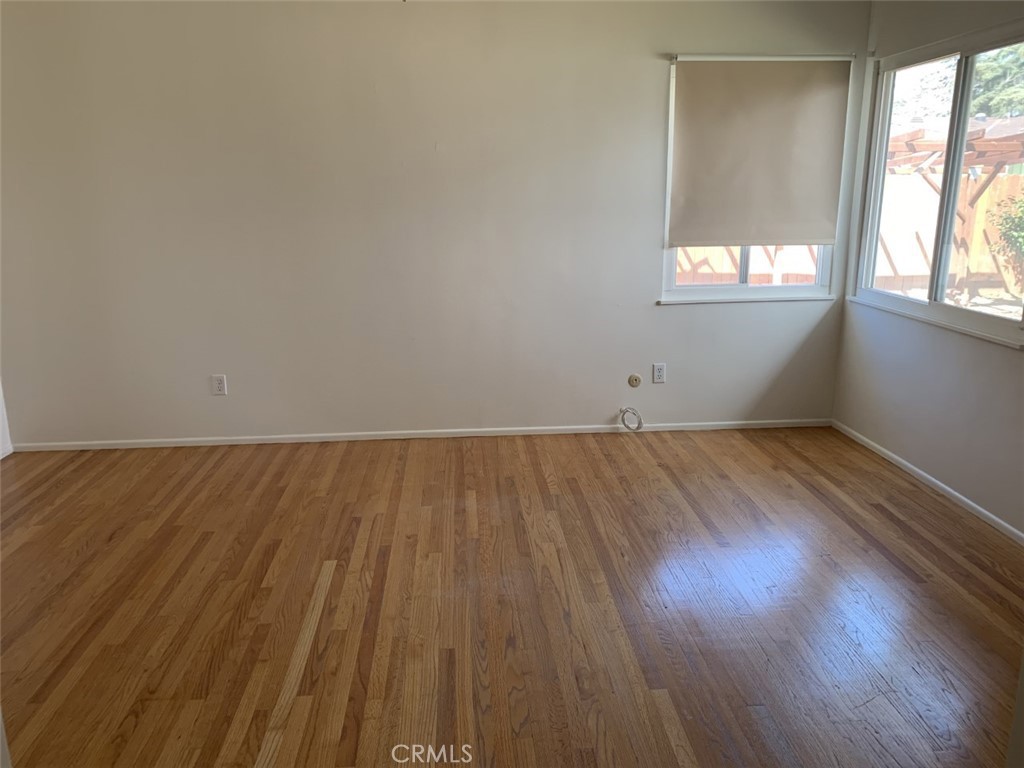 823 W Jade Way