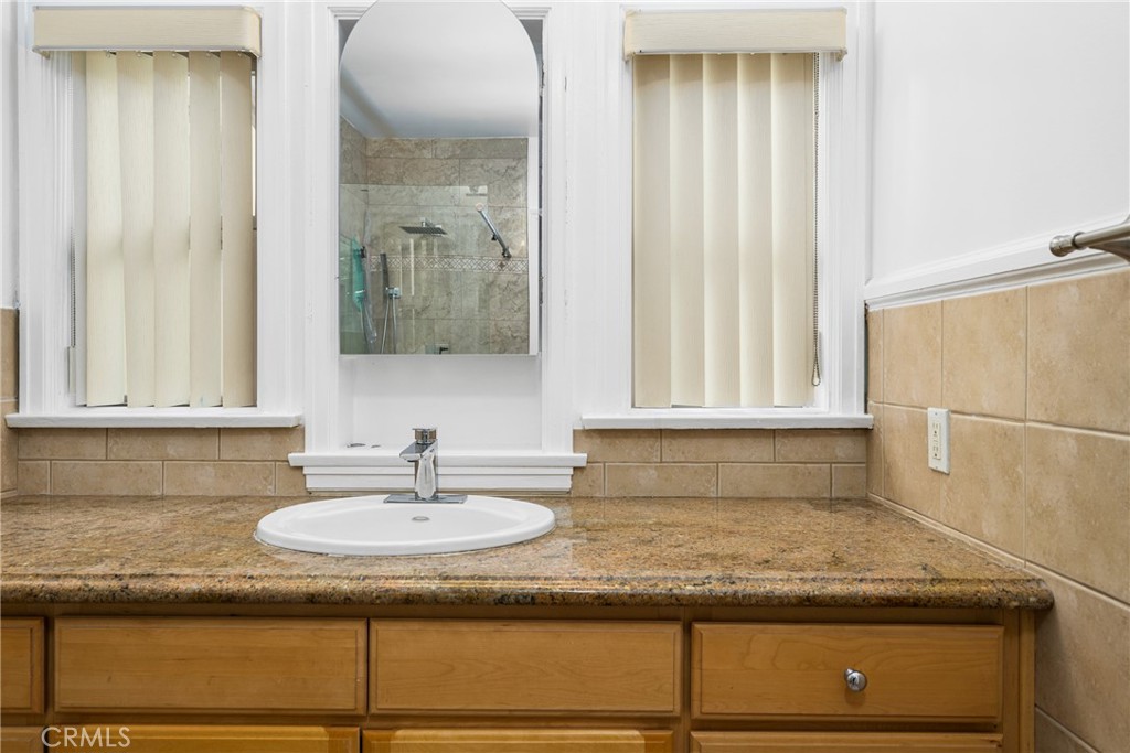 149 W Montecito Avenue