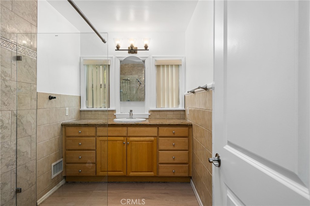149 W Montecito Avenue