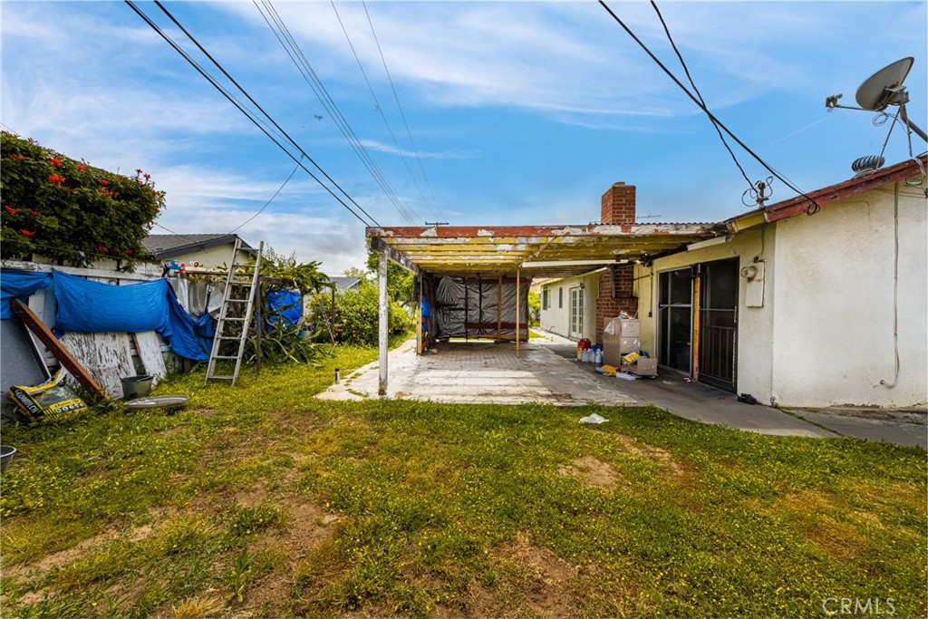 2750 Portola Drive
