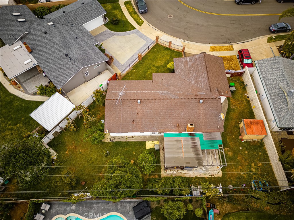 2750 Portola Drive