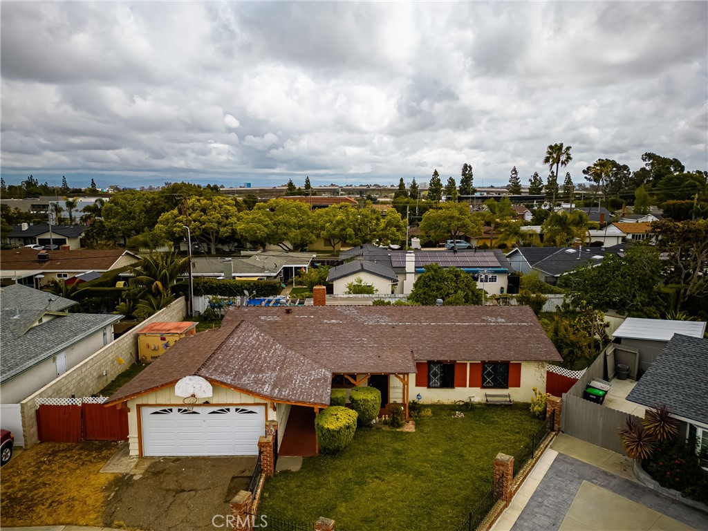 2750 Portola Drive