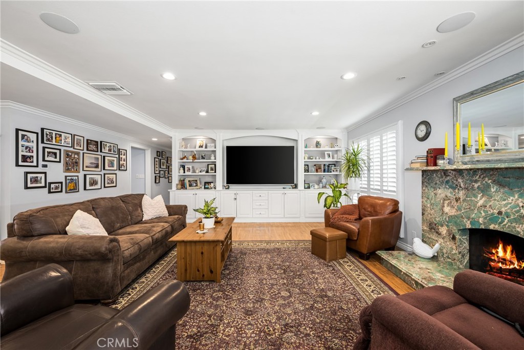 944 S Siet Place