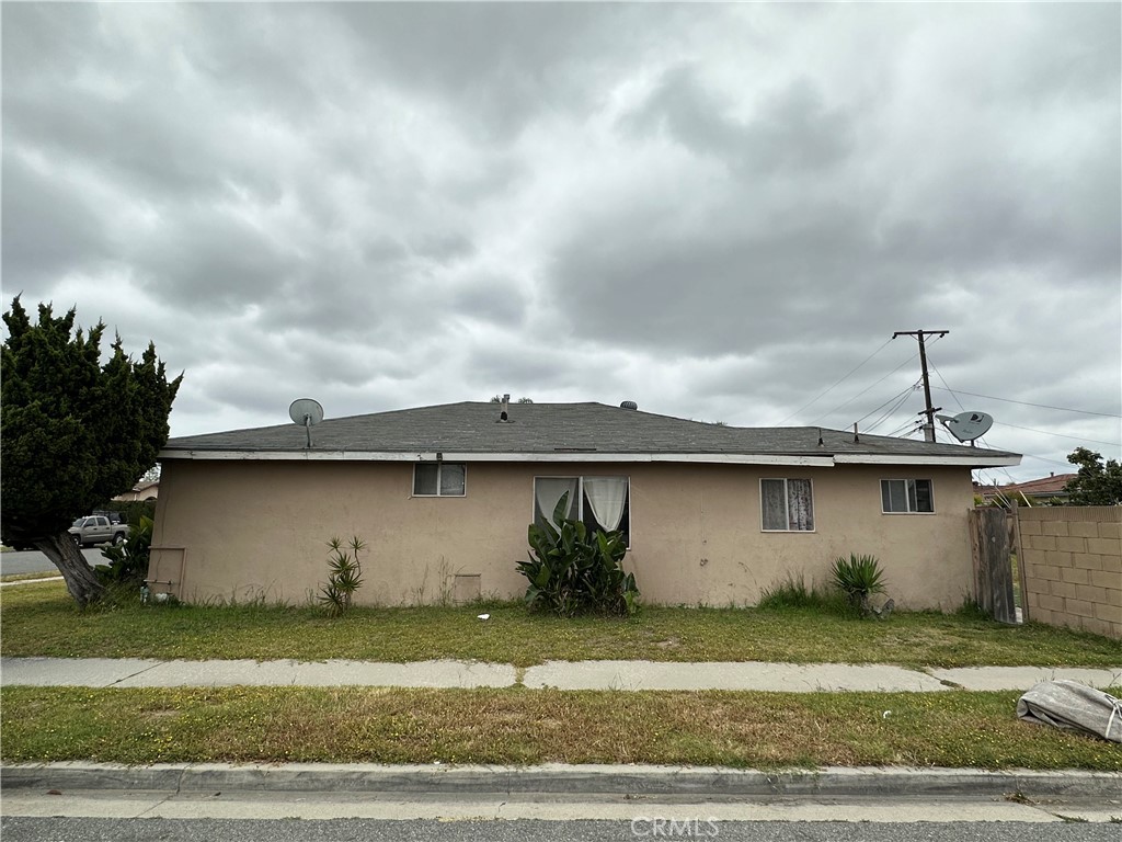 8821 Bishop Avenue