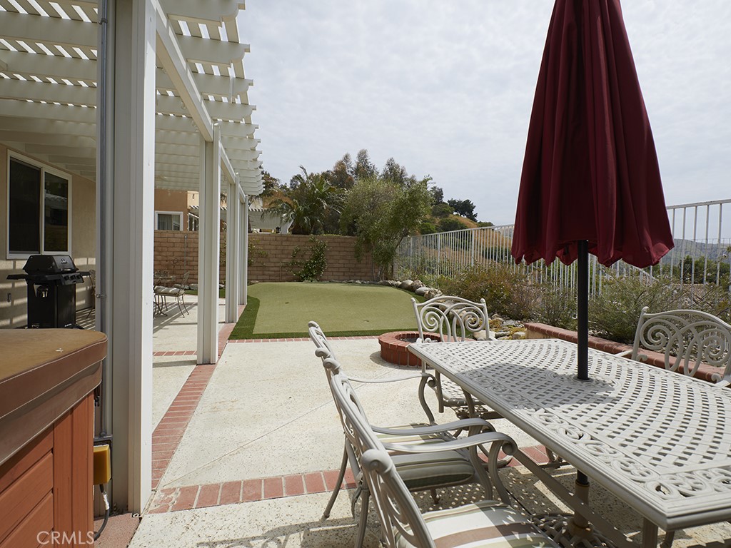 5530 Delacroix Way