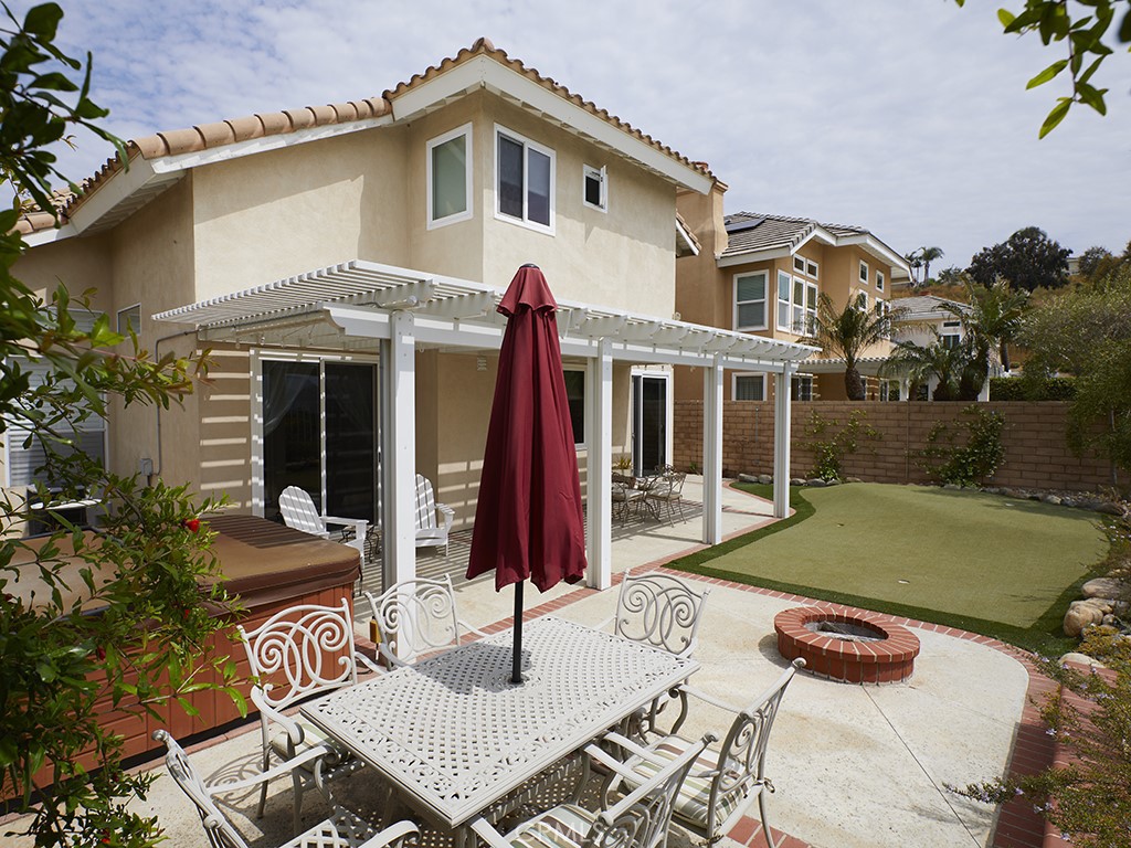 5530 Delacroix Way