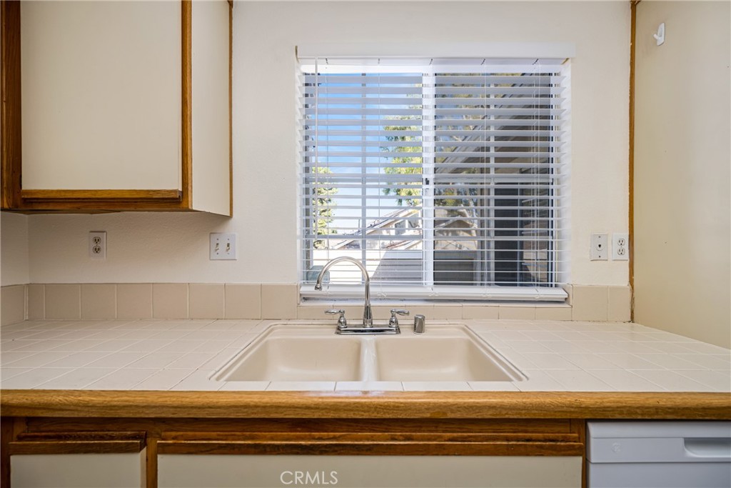 26323 Loch Glen 65