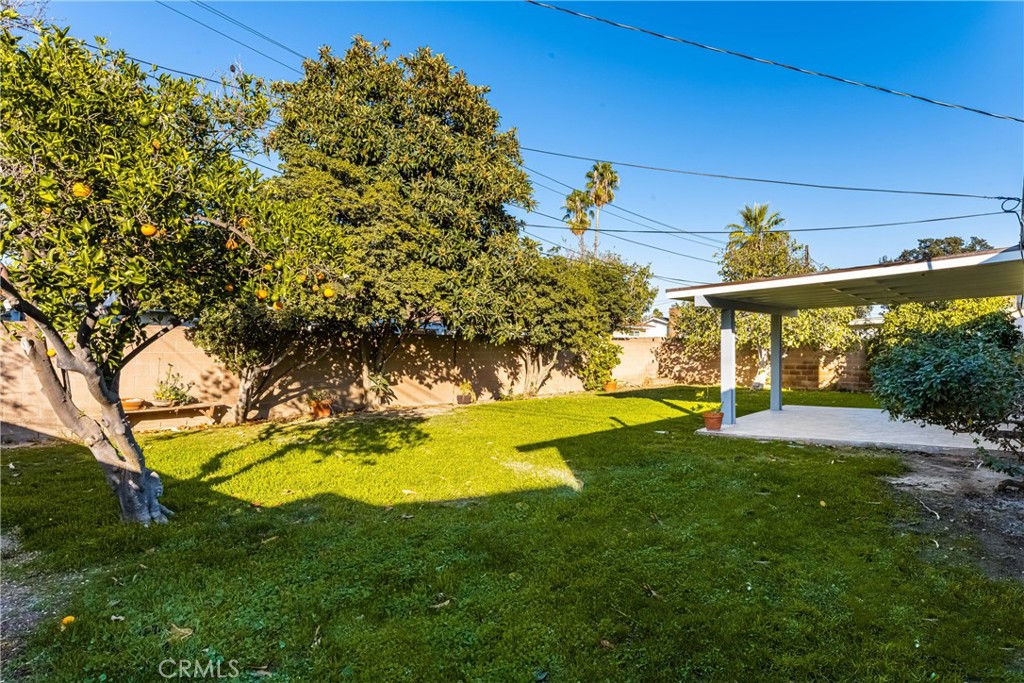 2427 E Normandy Drive