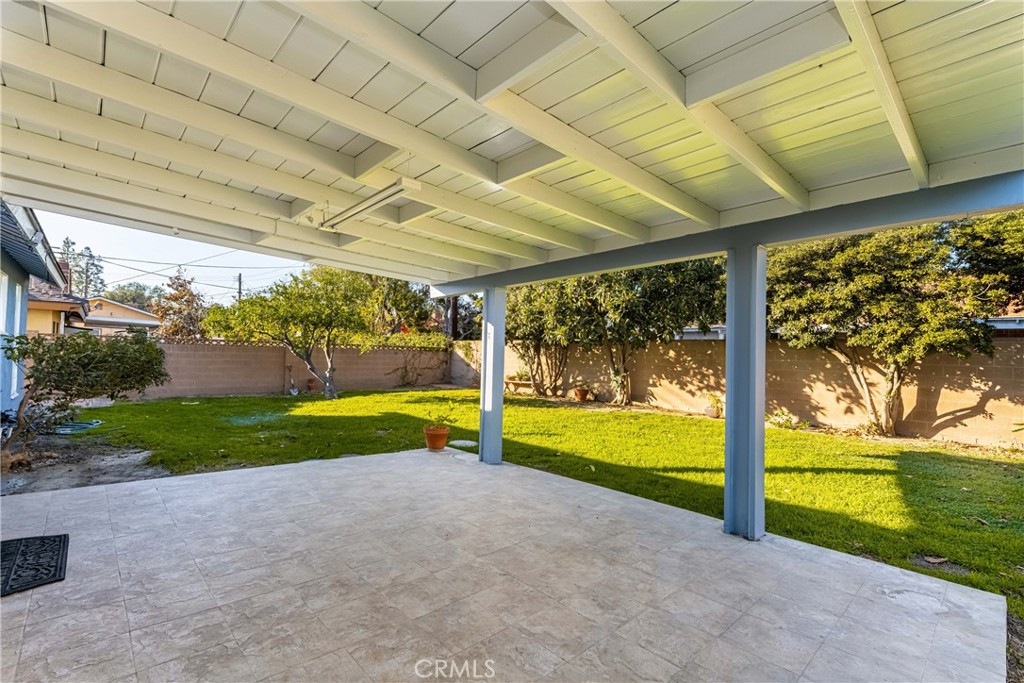 2427 E Normandy Drive