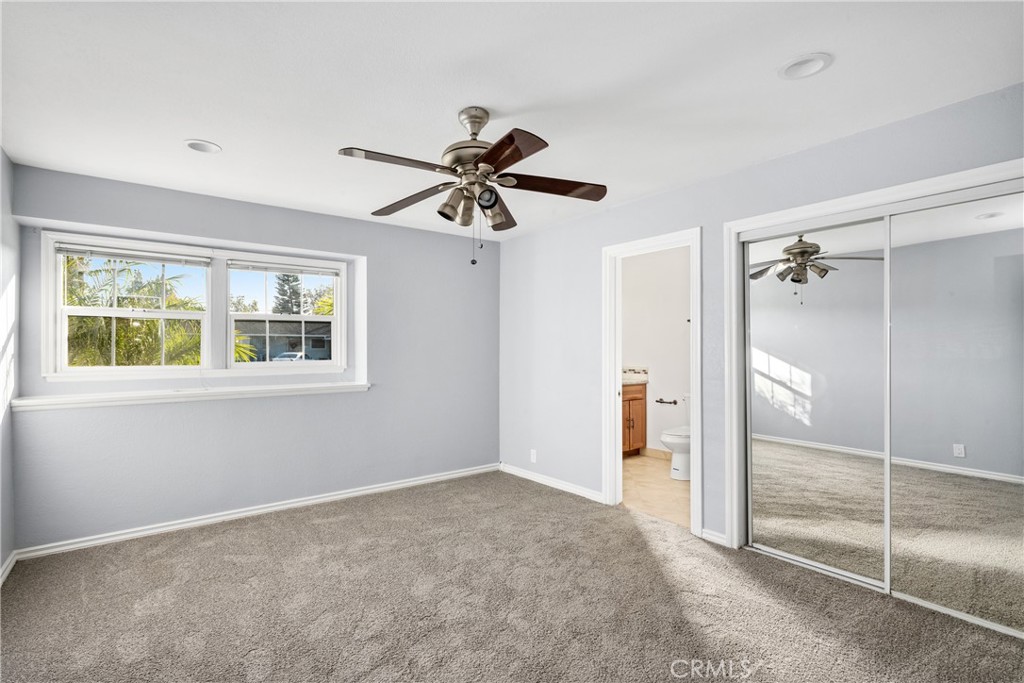 2427 E Normandy Drive