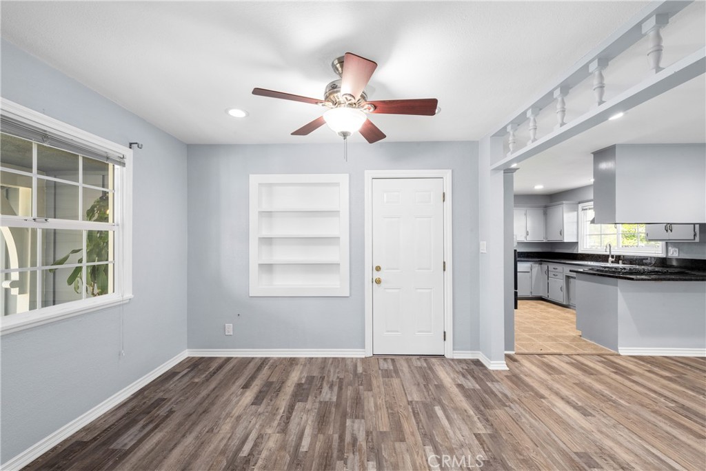 2427 E Normandy Drive