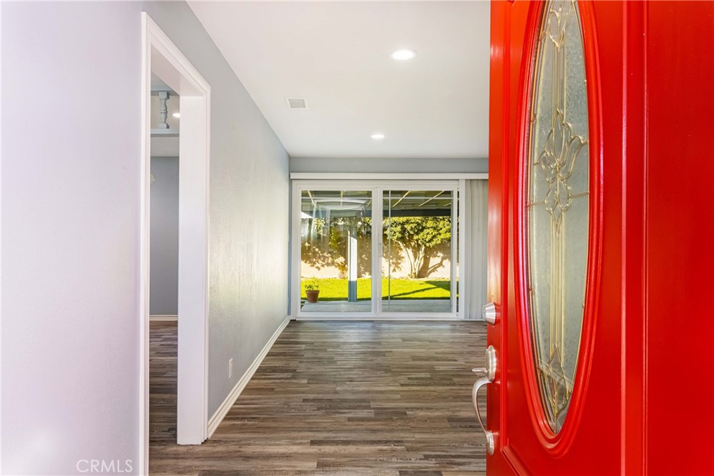 2427 E Normandy Drive