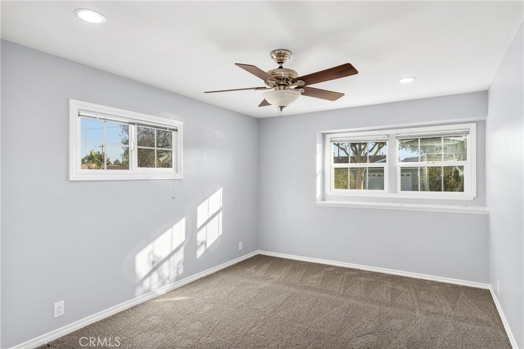 2427 E Normandy Drive