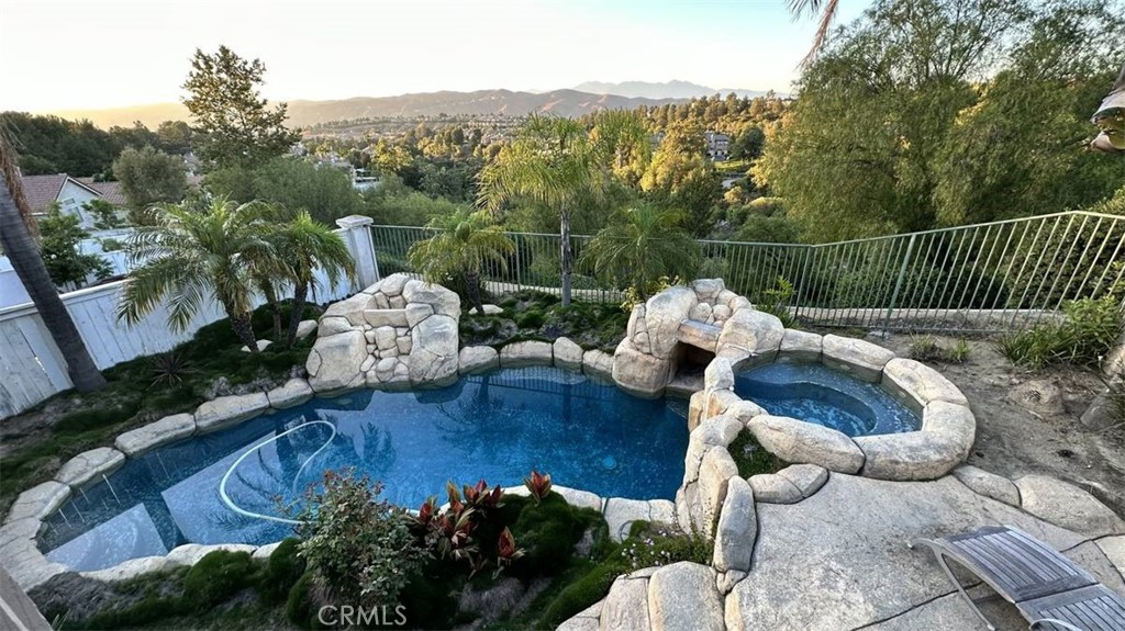 1294 S Silver Star Way