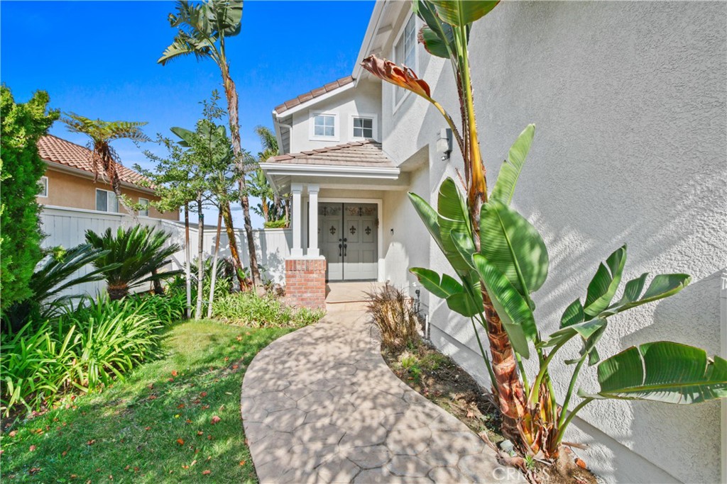 1294 S Silver Star Way
