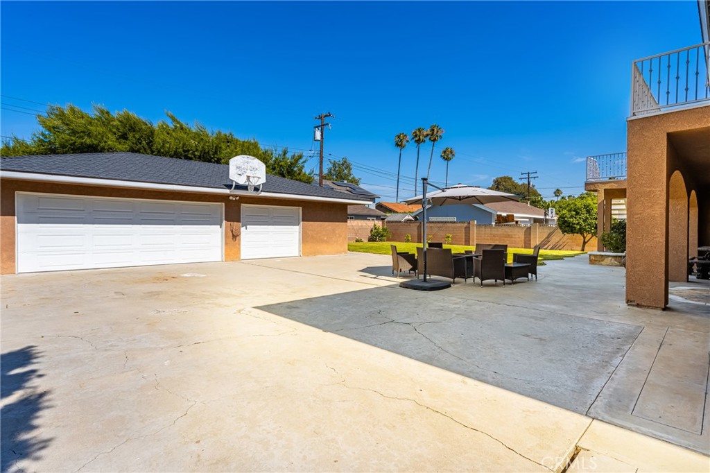 570 N Dwyer Drive