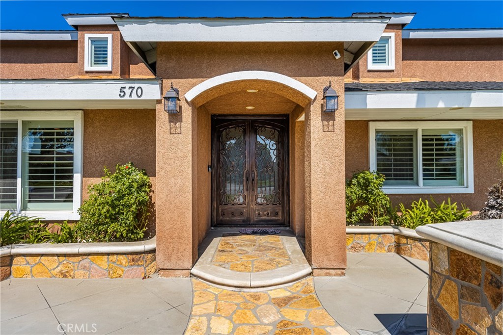 570 N Dwyer Drive