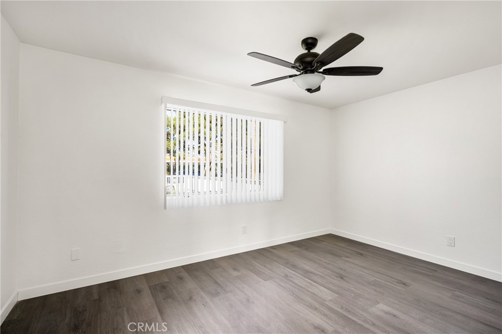 118 W Adele Street