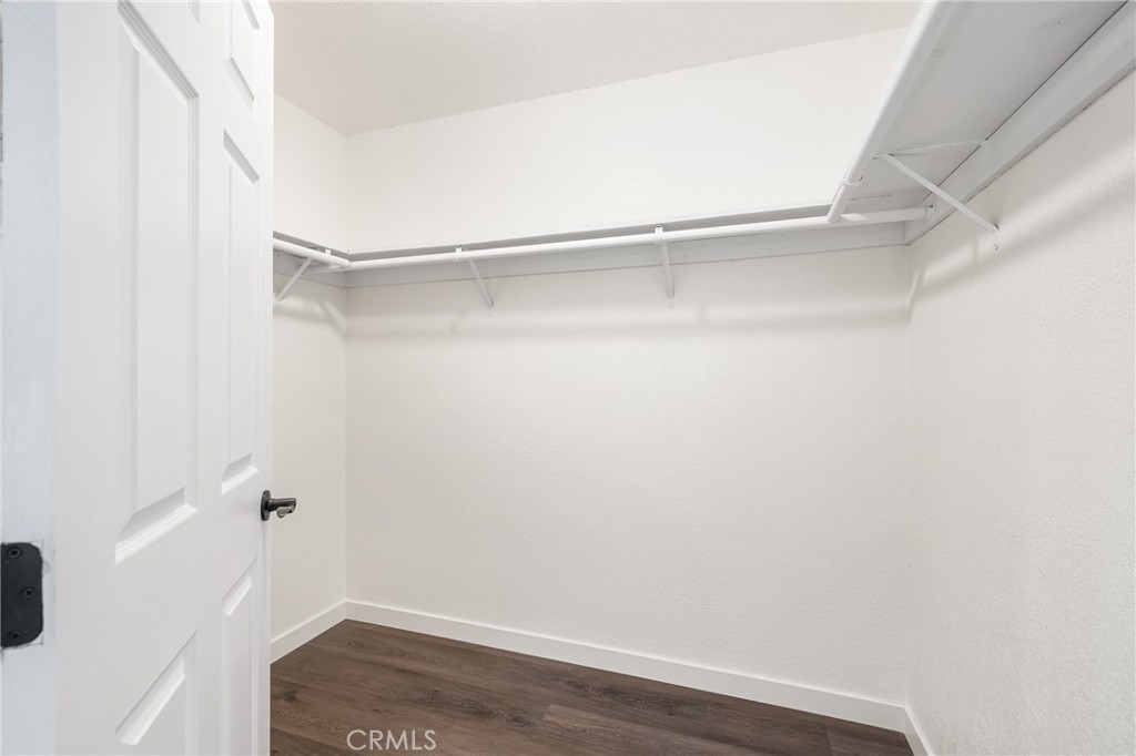 118 W Adele Street