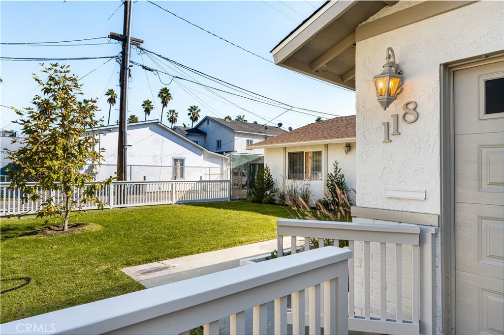 118 W Adele Street
