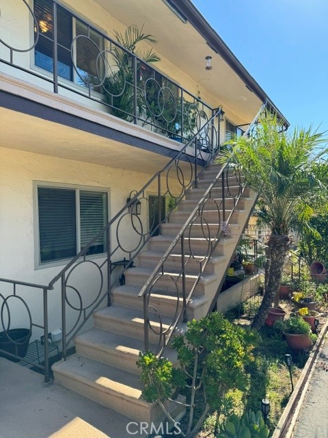 149 W Montecito Avenue D