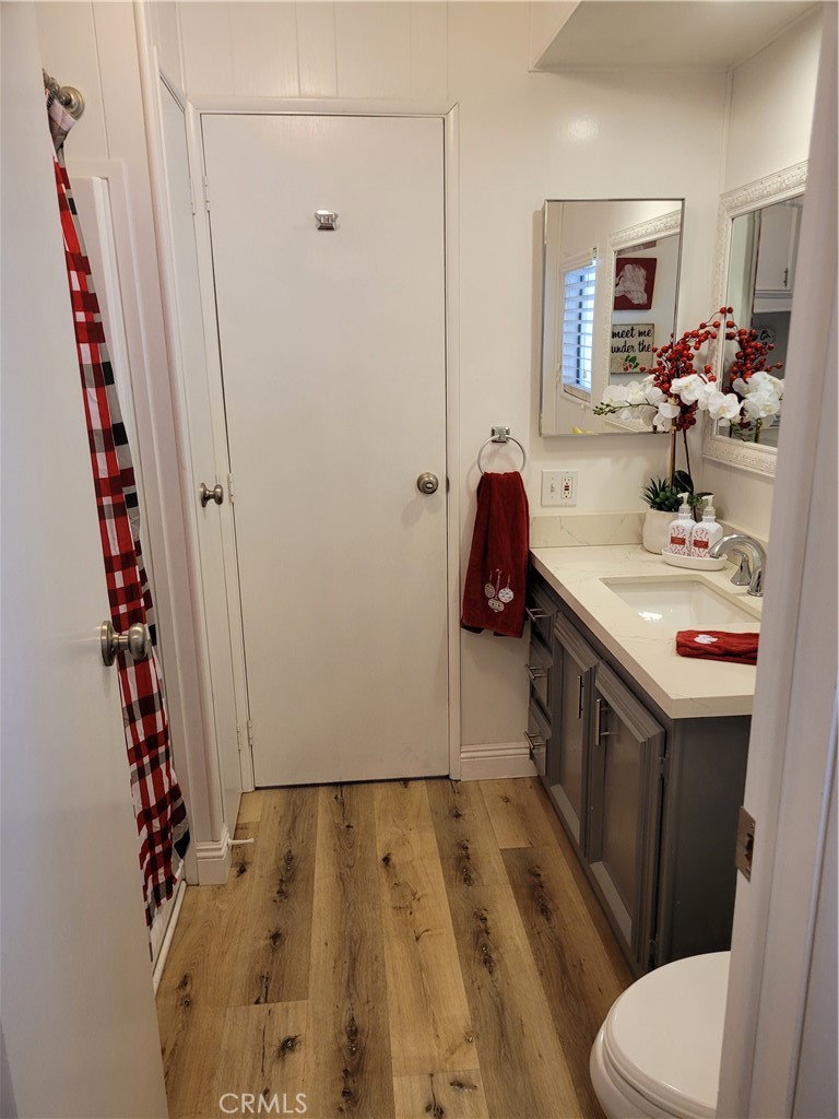 5215 E Chapman Avenue 77