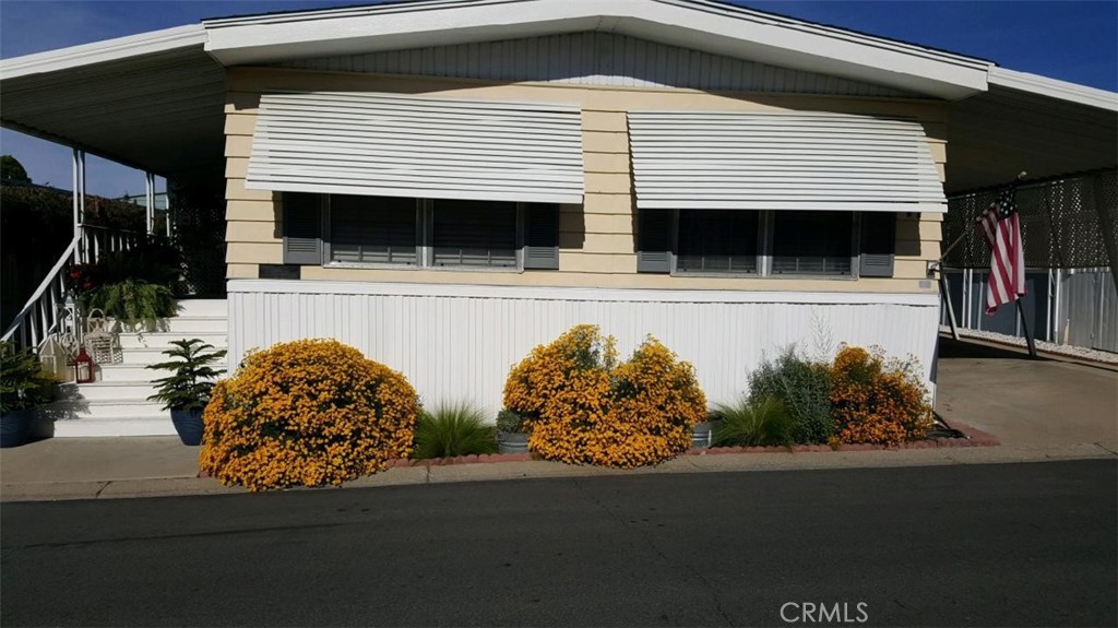 5215 E Chapman Avenue 77