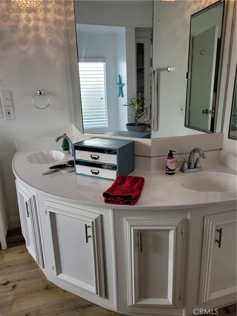 5215 E Chapman Avenue 77