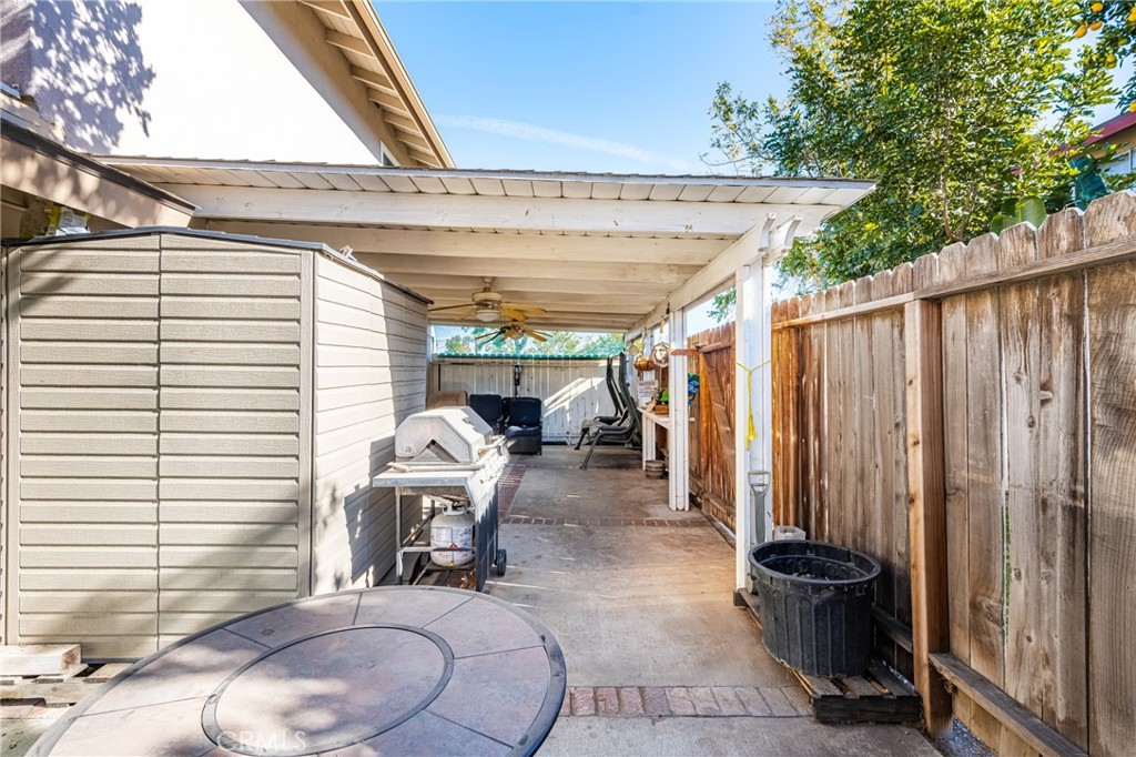 700 E Taft Avenue 16