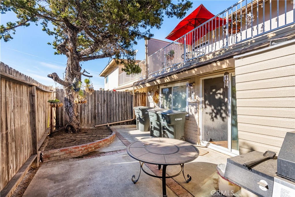 700 E Taft Avenue 16