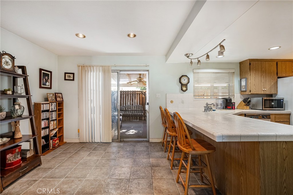 700 E Taft Avenue 16