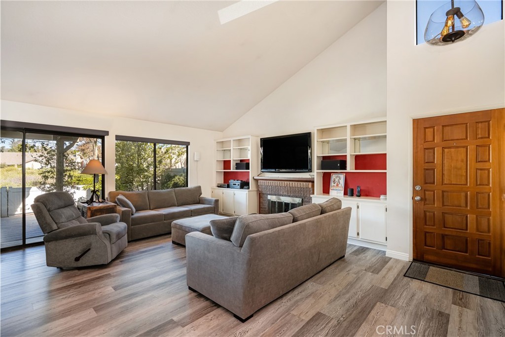 21375 Via Del Lobo