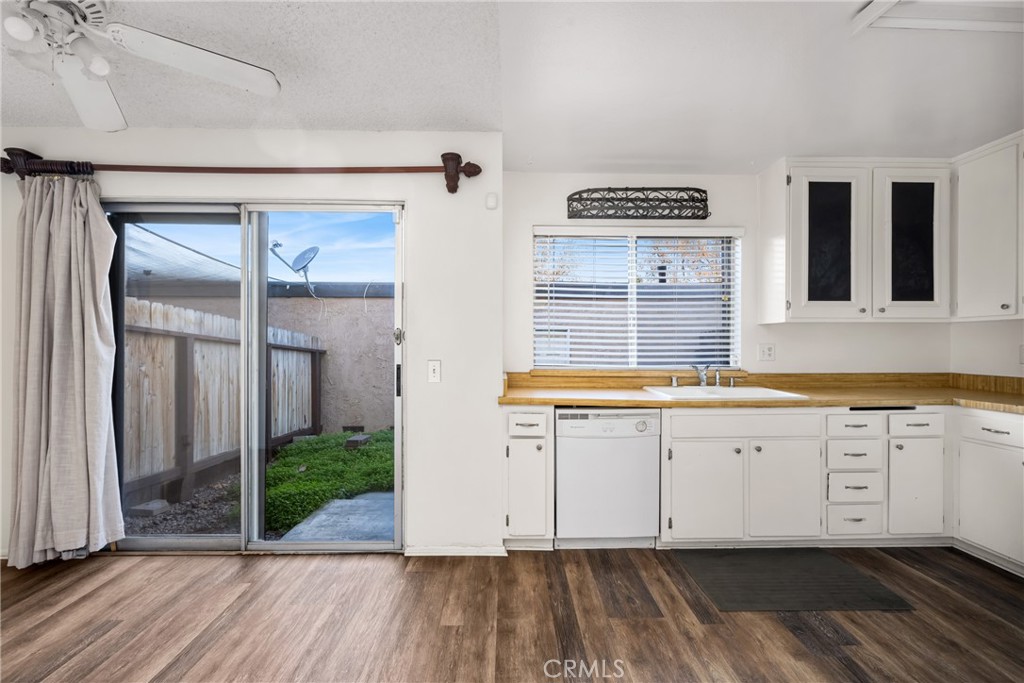 3587 Polk Street