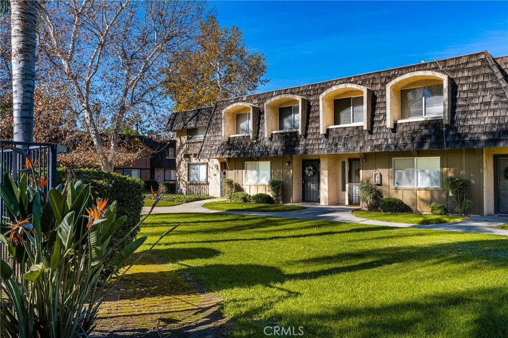 3587 Polk Street