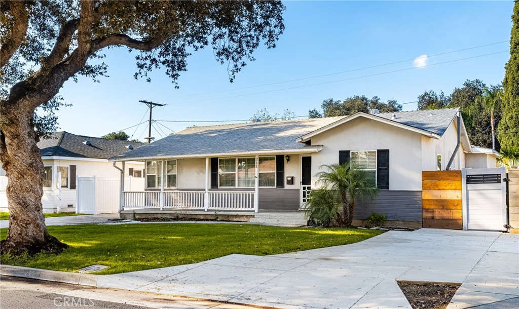 211 Florence Place