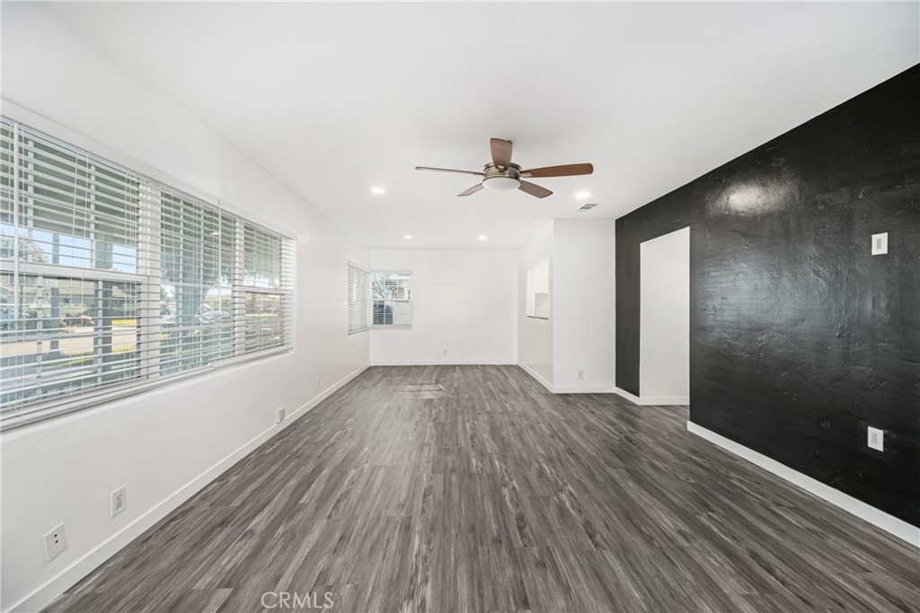 211 Florence Place