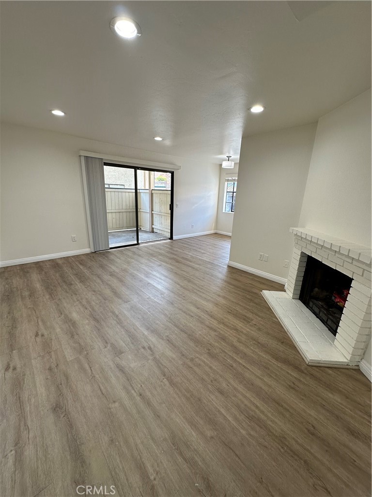 139 S Poplar Avenue 25
