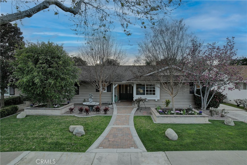 2030 N Olive Street