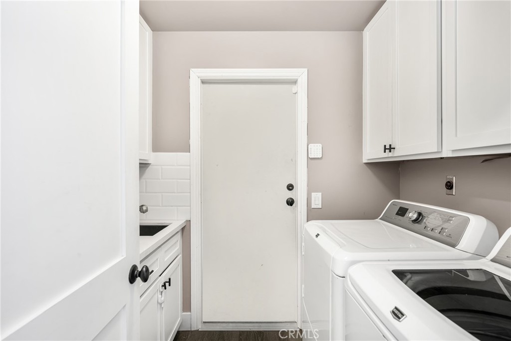 5631 E Mountain Avenue