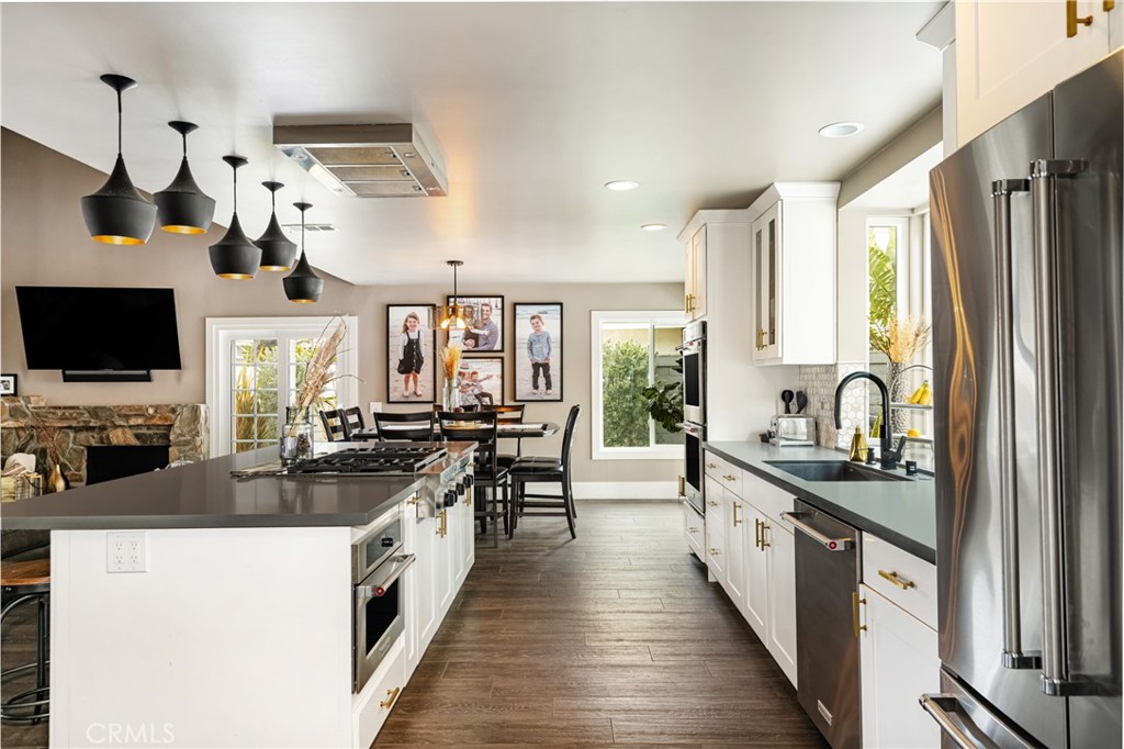 5631 E Mountain Avenue