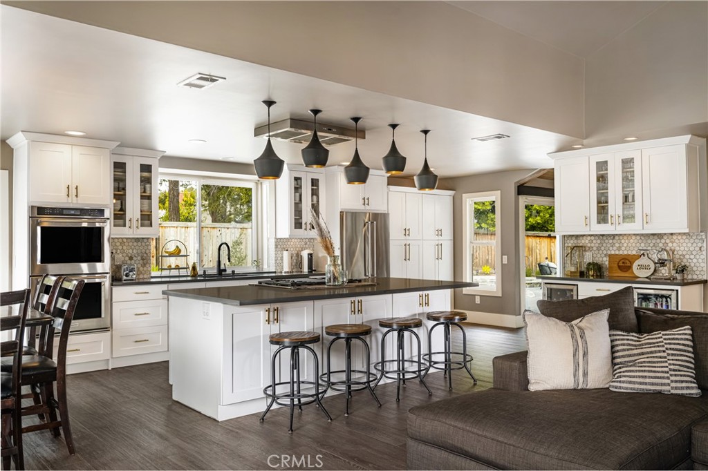 5631 E Mountain Avenue