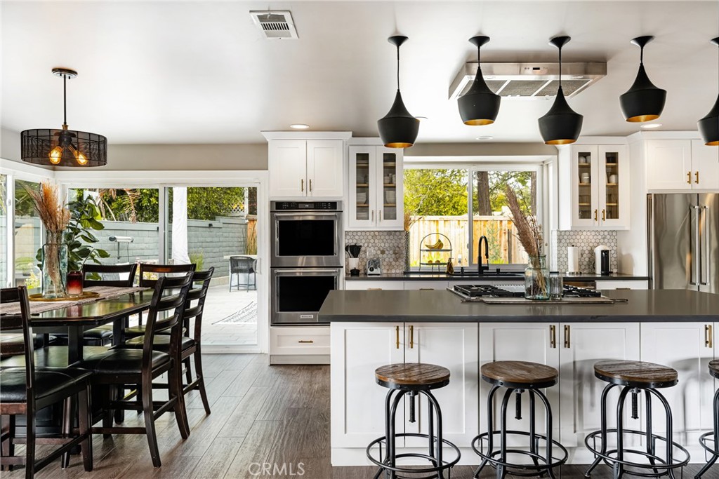 5631 E Mountain Avenue