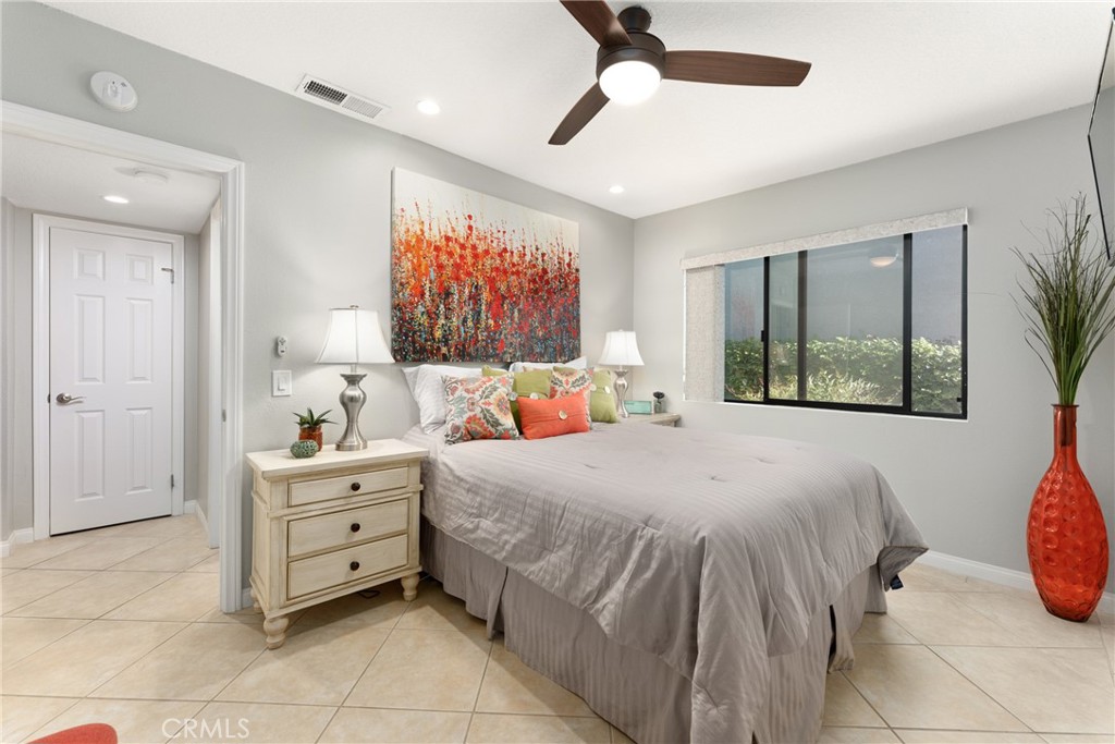 41824 Jupiter Hills Court 25-15