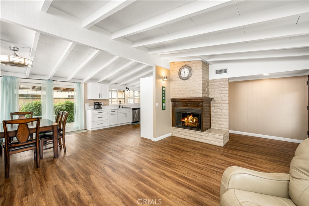 2151 W Romneya Drive