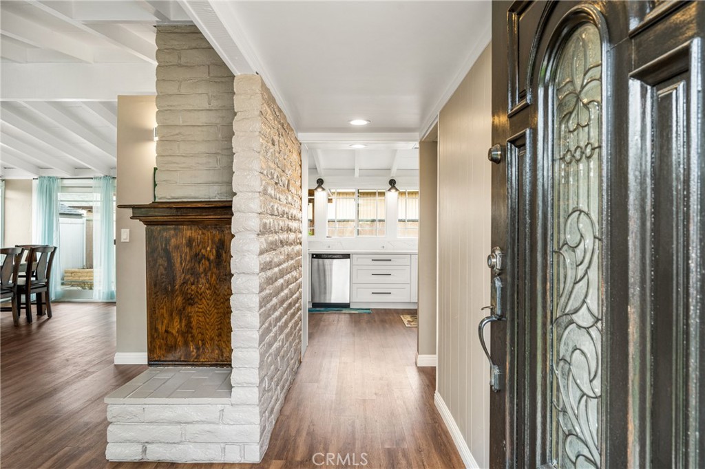 2151 W Romneya Drive
