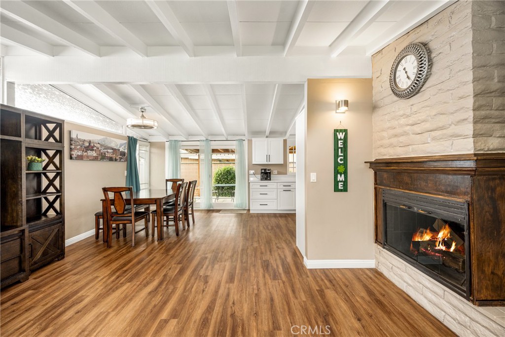 2151 W Romneya Drive