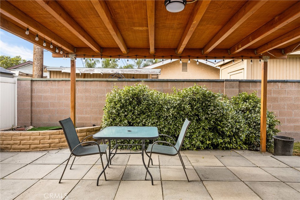 2151 W Romneya Drive