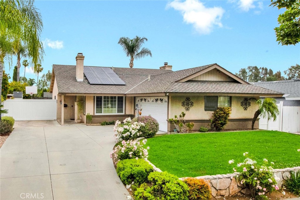 5362 Redwood Street
