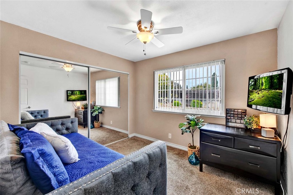 5362 Redwood Street